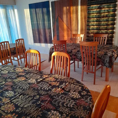 Aholanranta - A Native Place In The Scenery Of The Kymijoki River Villa *