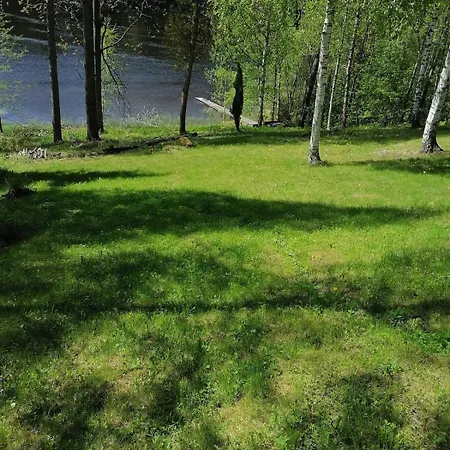 Villa Aholanranta - A Native Place In The Scenery Of The Kymijoki River *