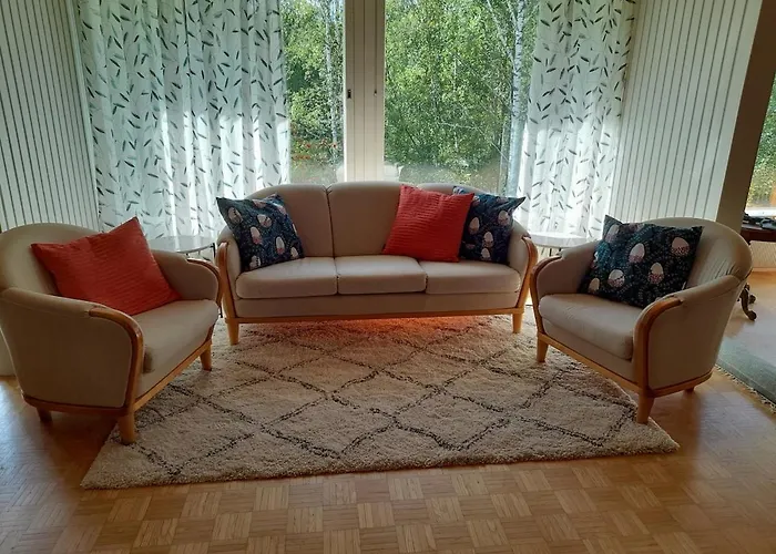 Aholanranta - A Native Place In The Scenery Of The Kymijoki River Villa