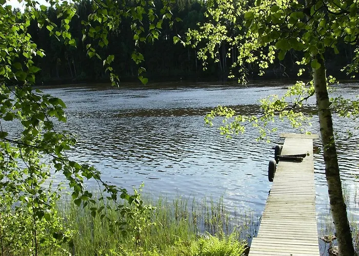 Aholanranta - A Native Place In The Scenery Of The Kymijoki River Villa *