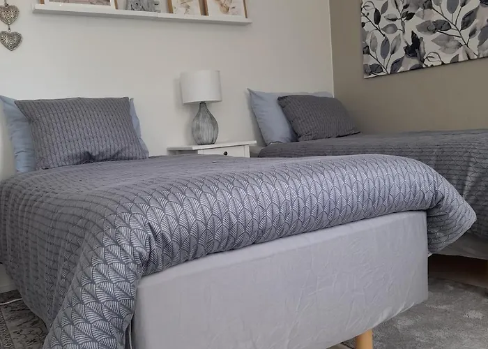 Aholanranta - A Native Place In The Scenery Of The Kymijoki River Villa