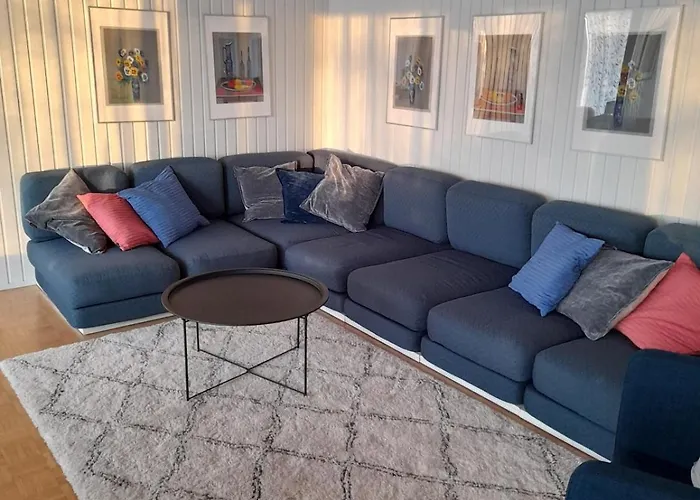 ヴィラ Aholanranta - A Native Place In The Scenery Of The Kymijoki River コウヴォラ